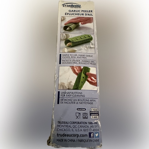 NIB Trudeau Silicone Garlic Peeler Kitchen Tool Yellow healthy - Picture 2 of 2